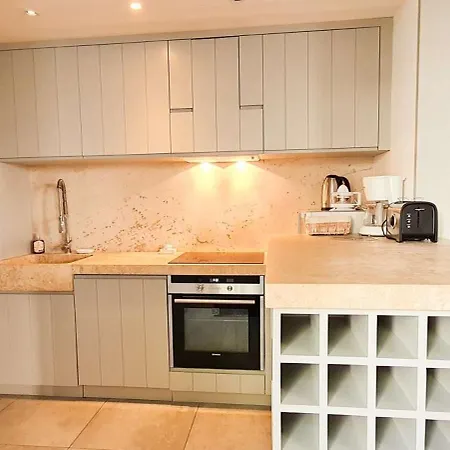 Sur Le Port De St Martin * Saint-Martin-de-Ré