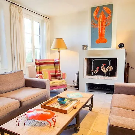 Sur Le Port De St Martin Vila Saint-Martin-de-Ré