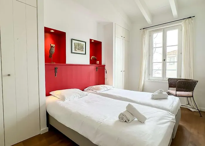 Sur Le Port De St Martin Villa *